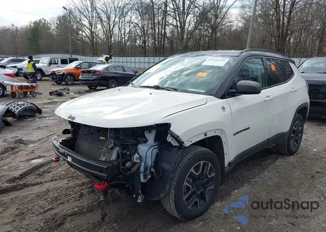 2019 Jeep Compass Trailhawk 4X4 z USA, uszkodzony, nr VIN 3C4NJDDB2KT671066